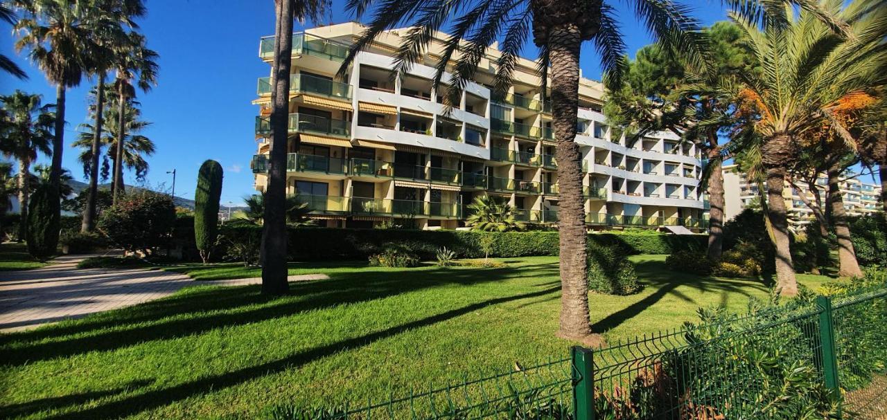 Residence Egee Cannes Luaran gambar