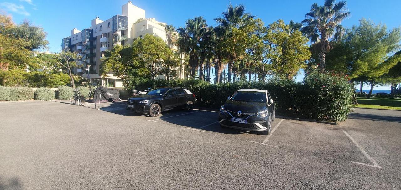 Residence Egee Cannes Luaran gambar
